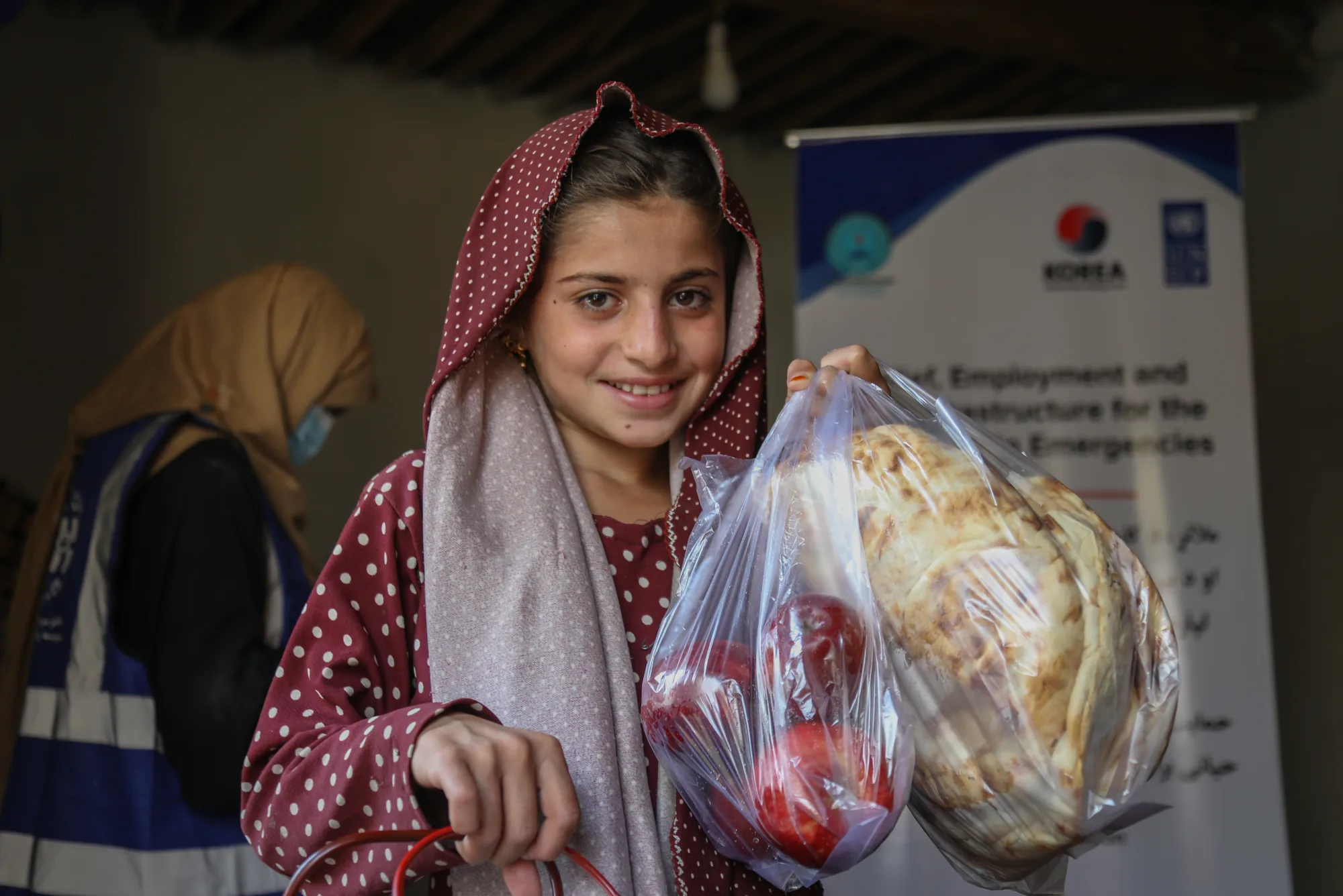 In the aftermath of the 2025 earthquake in Afghanistan, community kitchens provided meals for villagers who had lost their homes and livelihoods. The support helped families through the first days of crisis as they took their first steps towards rebuilding their lives.